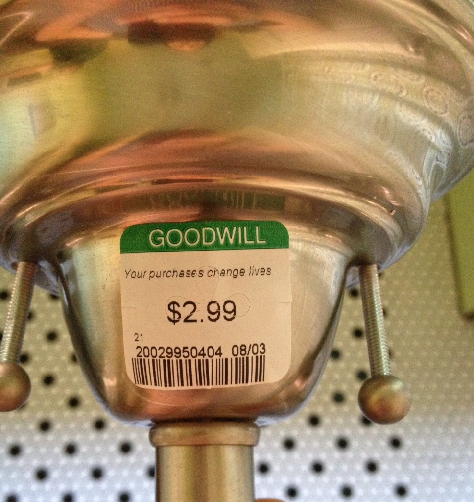 Light fixture - price tag