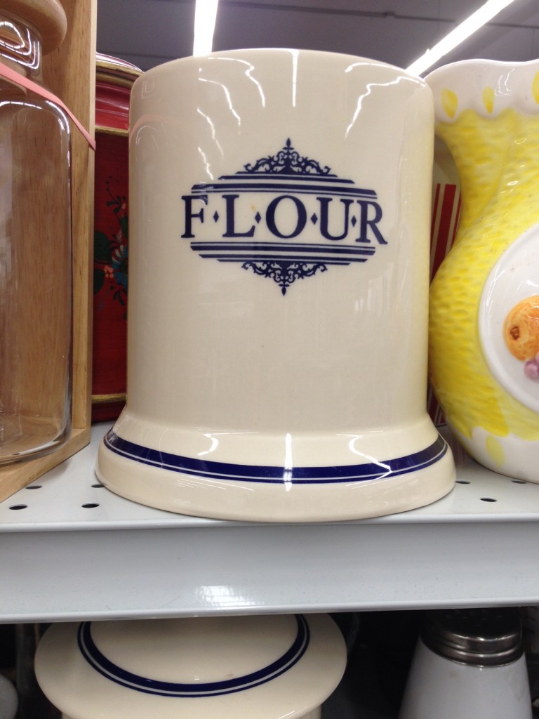 Flour canister