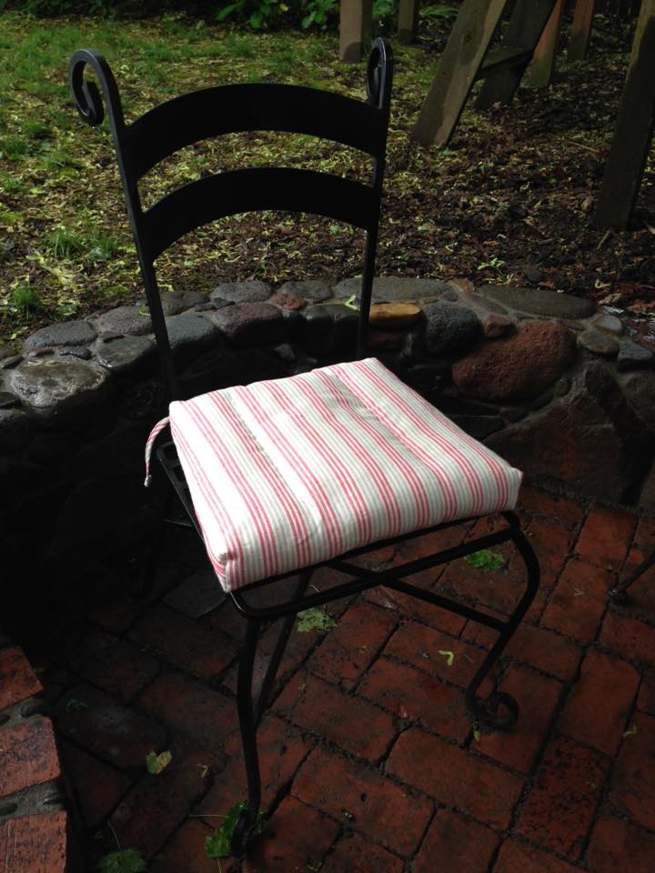 Outdoor cushion 
