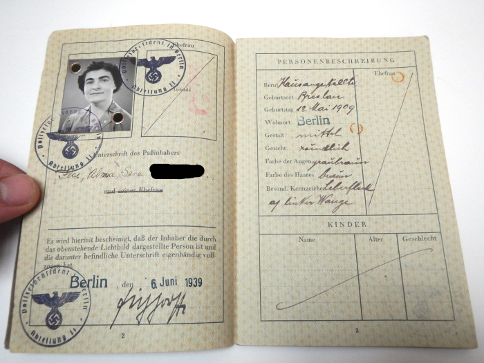 Nazi-era Jewish passport