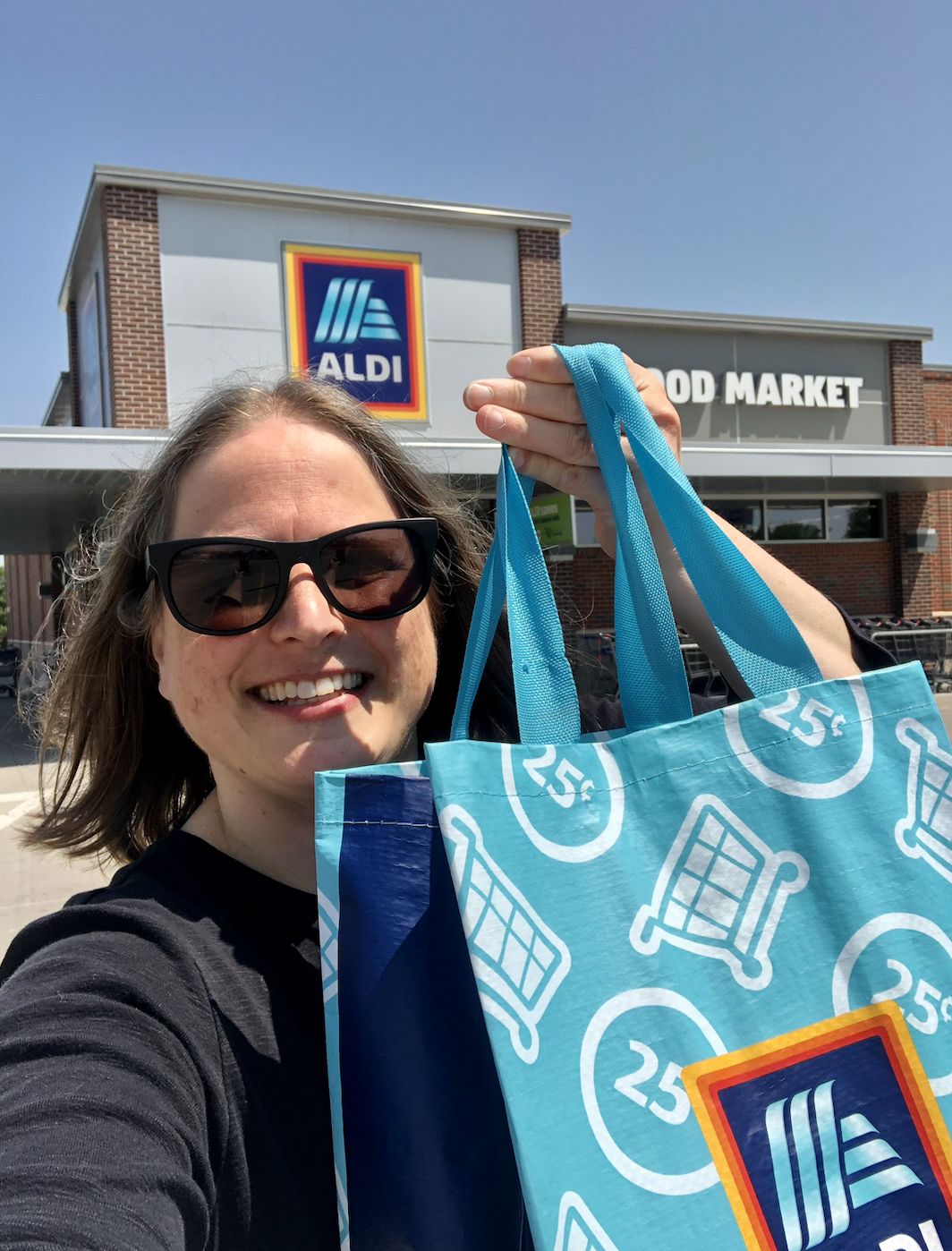 Aldi Is Selling A $20 Slow Cooker This Week - Aldi Finds October 31, 2018 